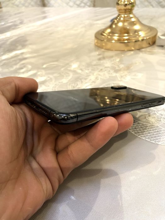 Iphone x ideal holatda.