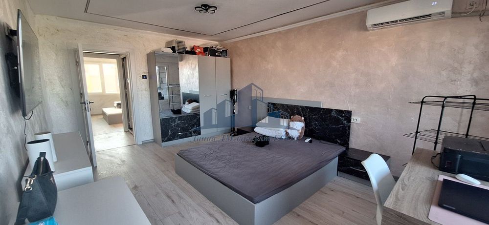 Продава се Тристаен апартамент в Шумен, Добруджански - 87 кв.м за 1553 €/кв.м - Снимка #6