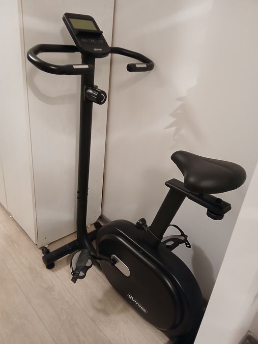 Велотренажер HUGGE