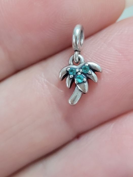 Charmuri Pandora me.