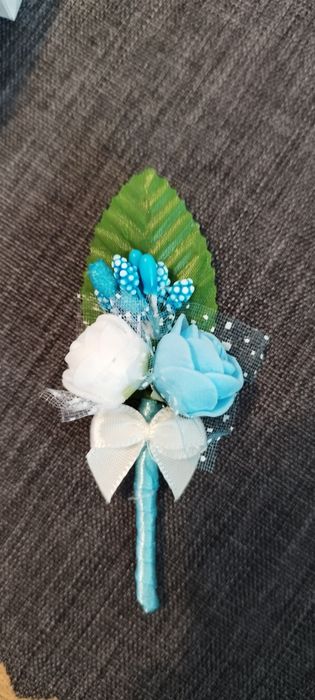 Восъчни мечета,ботониери за сватбени тържества