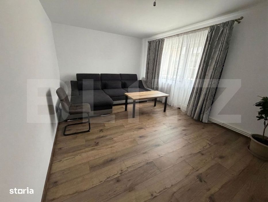 Apartament spatios cu 4 camere, decomandat, complet mobilat si renova
