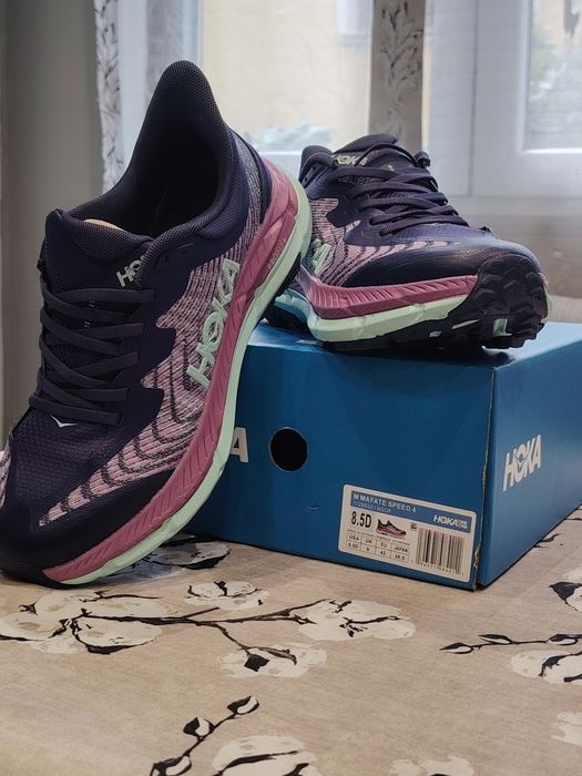 H O K A    Mafate Speed 4