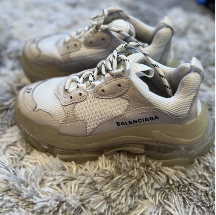 Balenciaga Triple S NOI