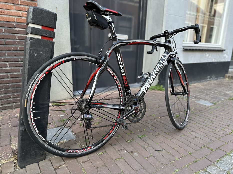 шосеен велосипед Pinarello Dogma 60.1