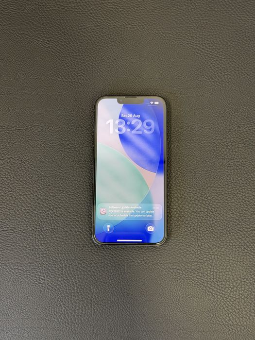 iPhone 16e - 58 цикъла