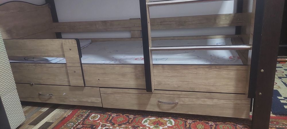 Продаётся двухместный детский кровать