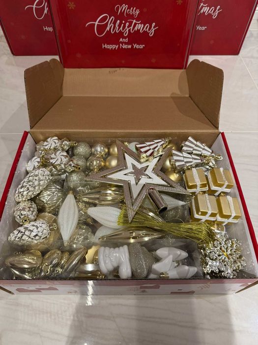 Globuri pentru Crăciun