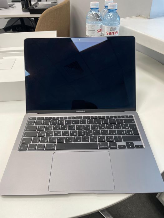 MacBook Air 13” M1