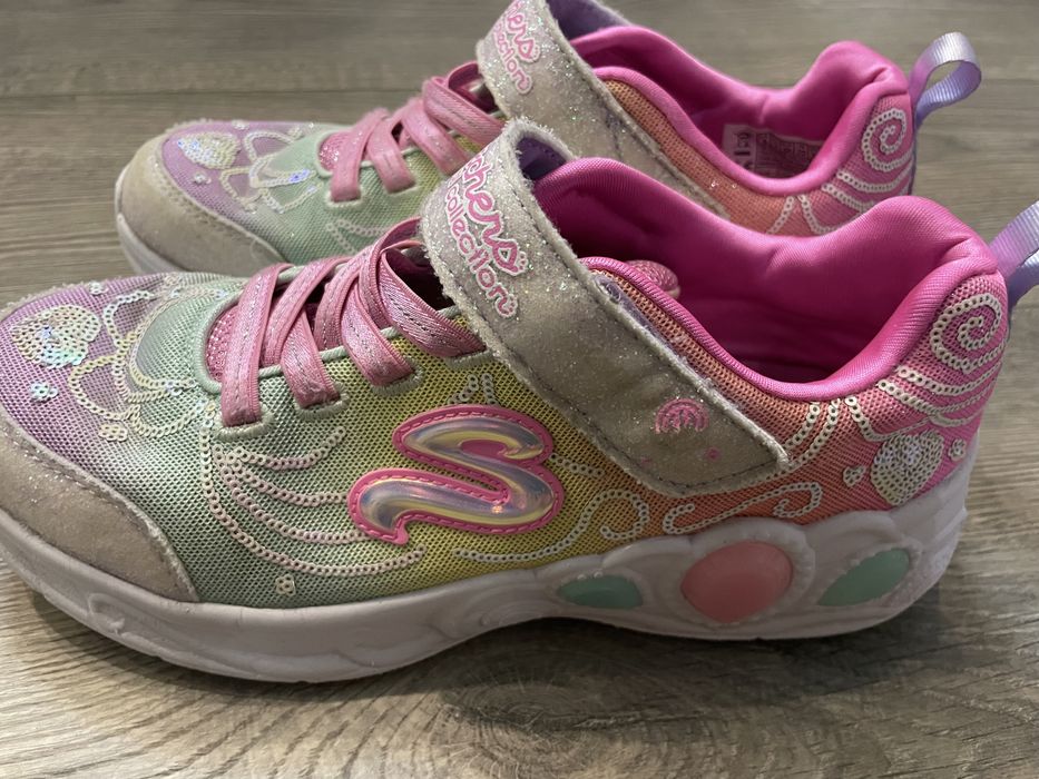 Маратонки Skechers - magical collection