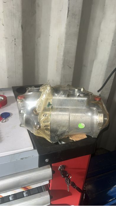 Vand pompa de injectie utb445