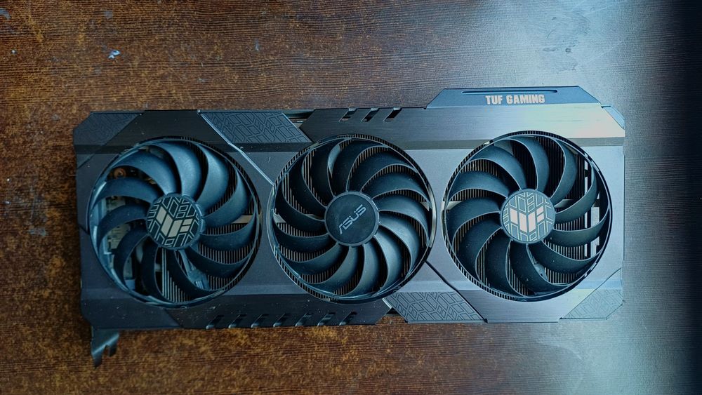 Видео карта Asus TUF RX 6800