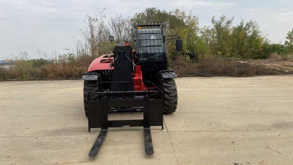 Incarcator Frontal Telescopic MACAO TRX270