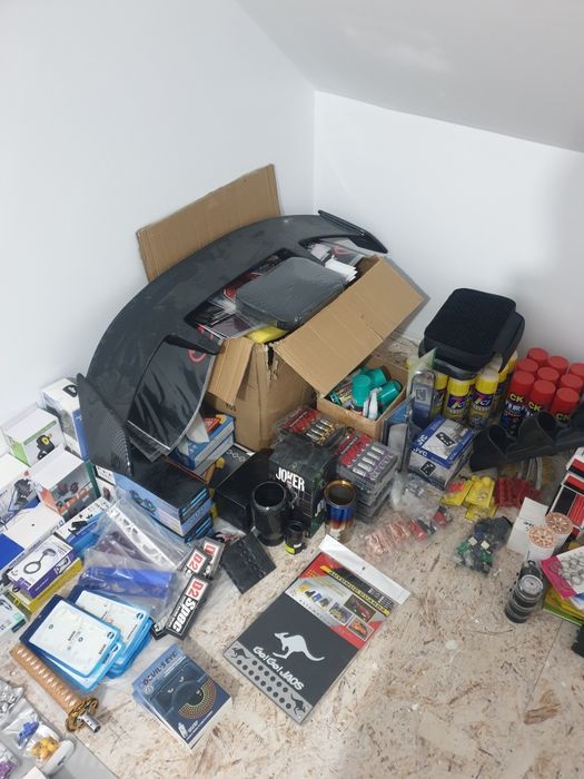 Продаю автоаксессуары