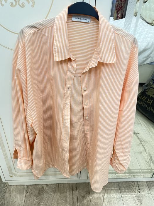 Продам женскую одежду