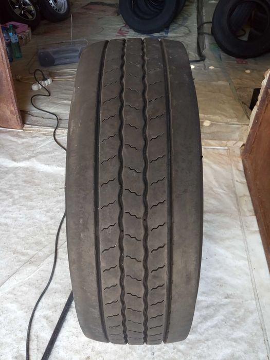 1 тежкотоварна гума 305/70R19.5 Continental Hybrid HS3 148/145M 18PR