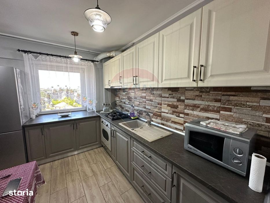 Apartament 3 camere de închiriat Spitalul Judetean