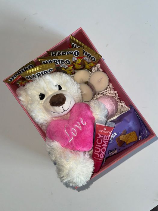 Coșuri cadou Valentine / aniversare