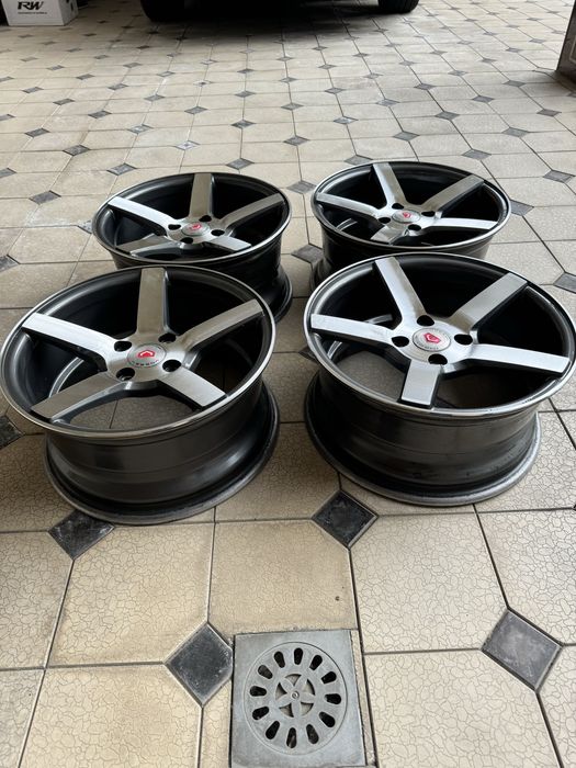 R-15 Vossen Диска.