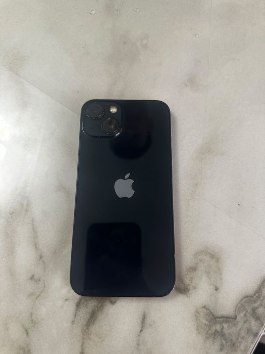 Продам iphone 13
