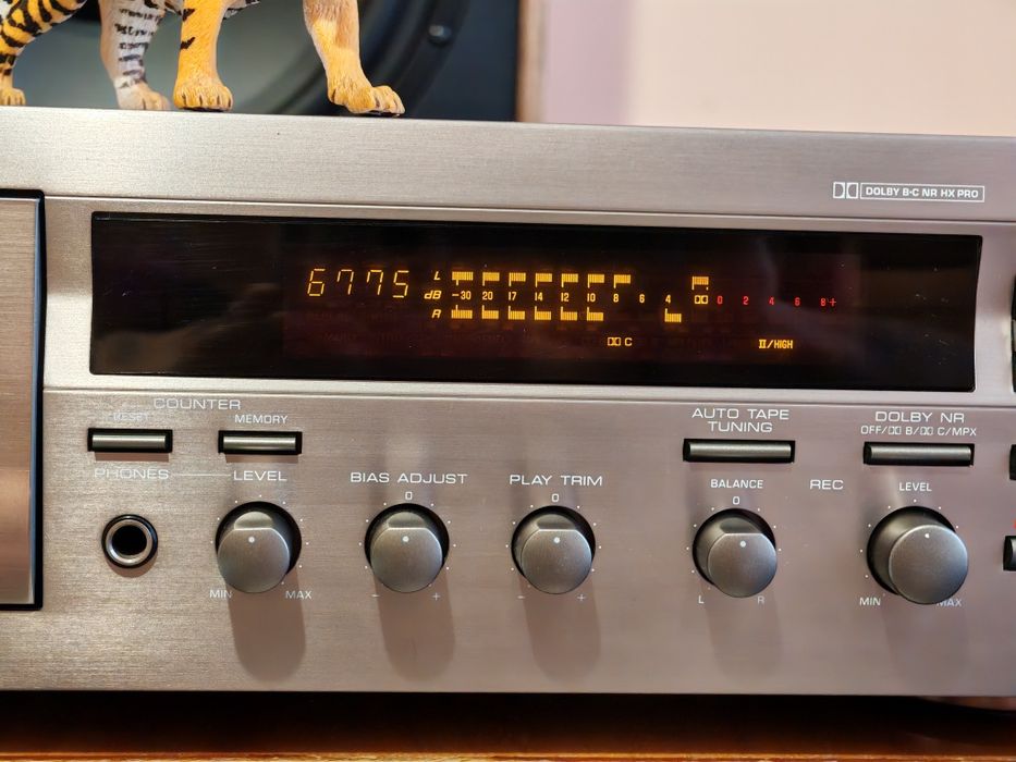 Yamaha KX-393. Tape deck superb. Sunet top. Ca nou. Preț fix !