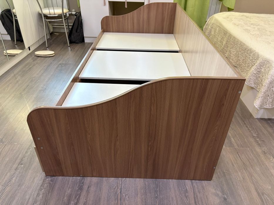 Кровать односпальная