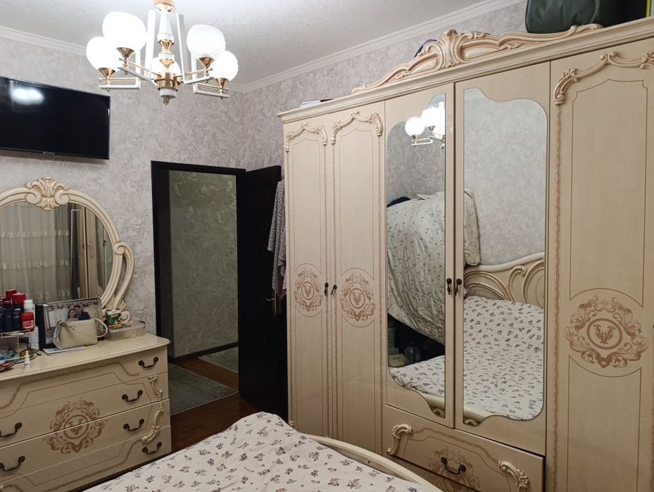 Срочно продаю квартиру 90 кв/м. 19 Квартал Юнусабад 3/4/5