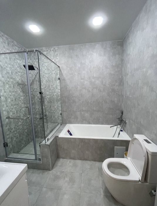 Kunlik ijara uy Посуточно квартира в центре города Акай Сити