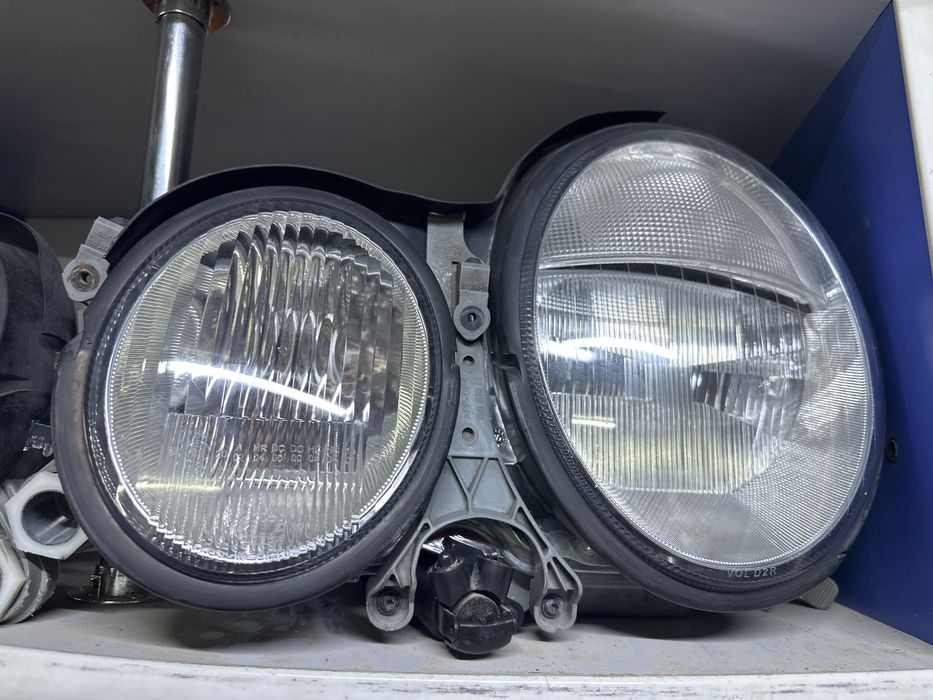 Фары W210 рестайлинг xenon