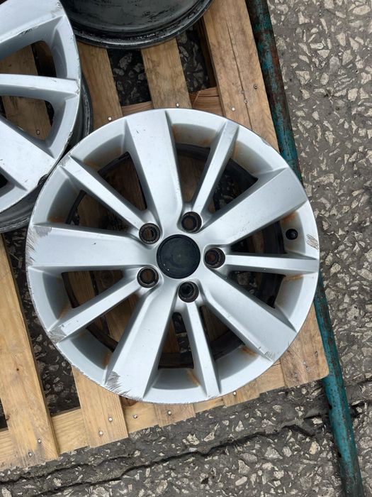 3 броя джанти оригинални за Vw 6.5j 16'' et50 5k0601025s на бройка