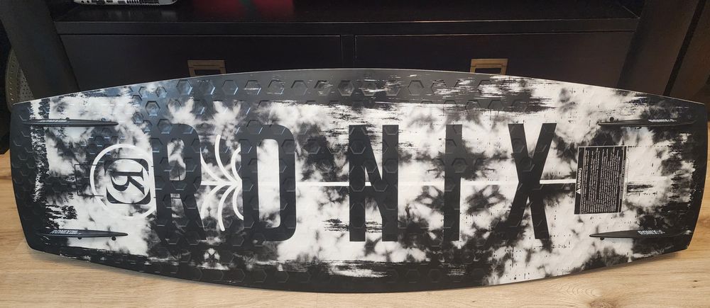 Vand placa wakeboard