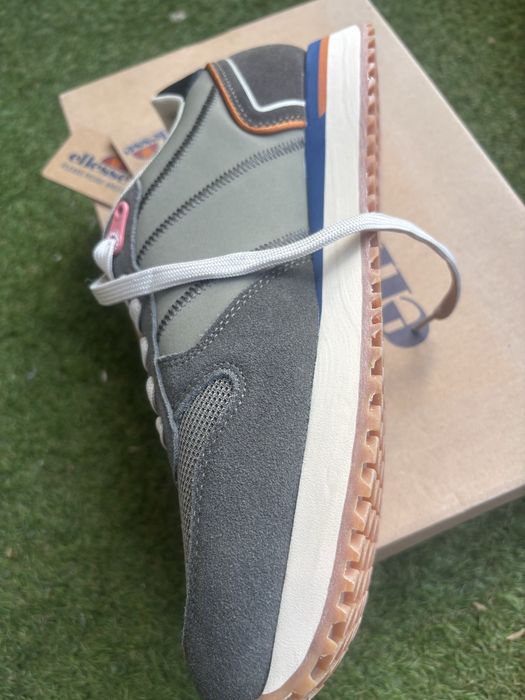 НЕИЗПОЛЗВАНИ Ellesse обувки