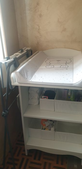 Мулти пак Stokke ( количка, Be safe столче за кола, зимни и летни комплекти, чанта за количка, приставка за Tripp Trapp, колан за Tripp Trapp, раница.