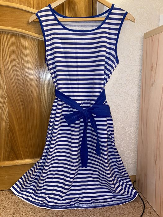 Женские платья/сарафаны