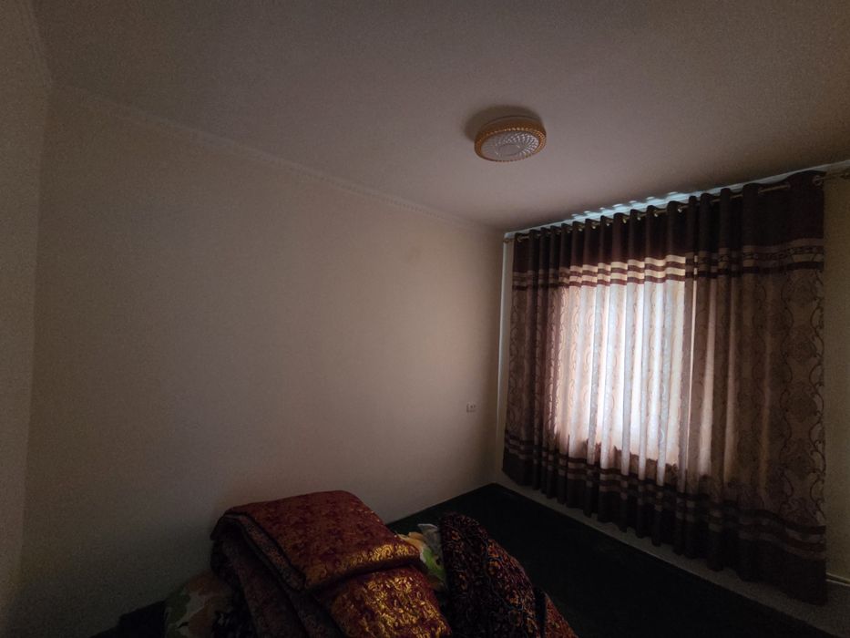 Kogon shahrida 3 xonali kvartira sotiladi