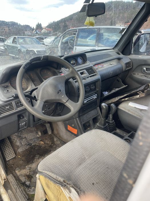 Мицубиши Паджеро 2.5 за части