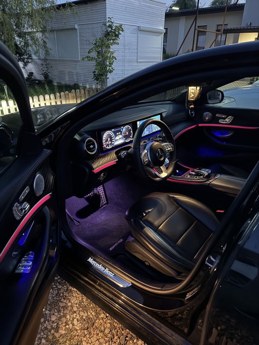 Mercedes E220d AMG
