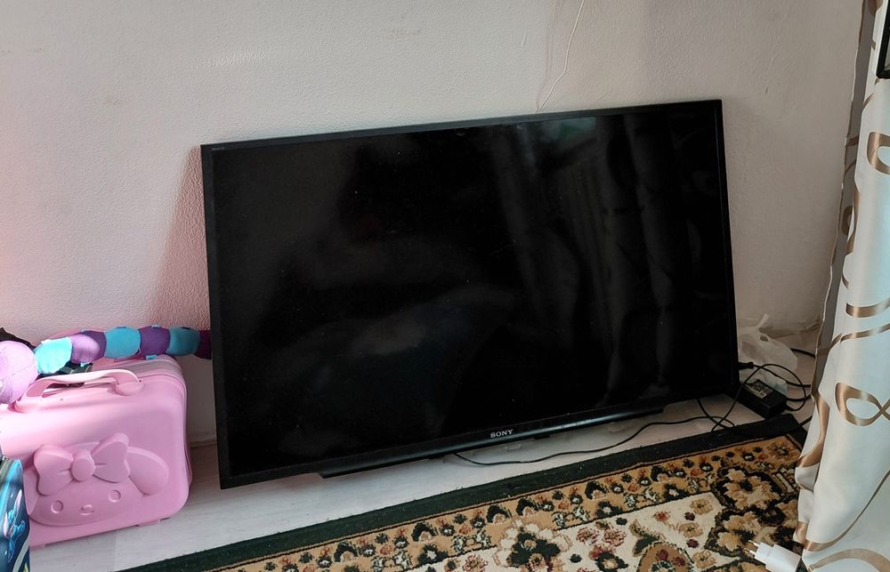 Телевизор "Sony"