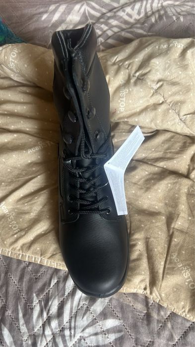 Полицейски кубинки