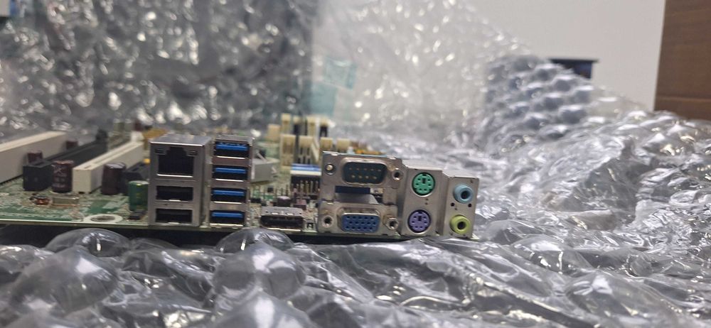 Placa de baza lga 1155 cu cpu si ram