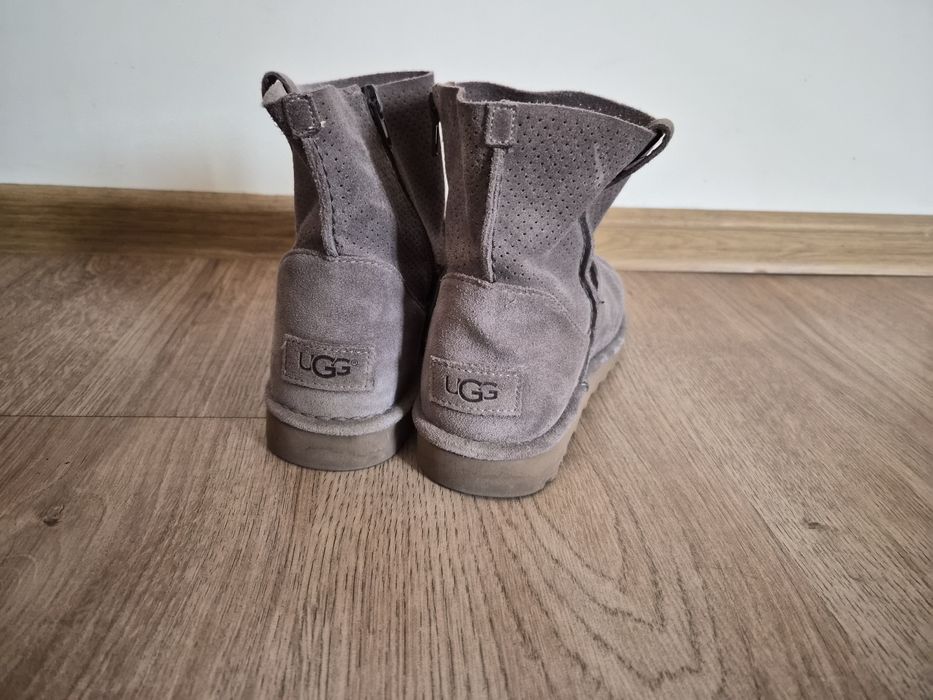 Оригинашни дамски боти UGG
