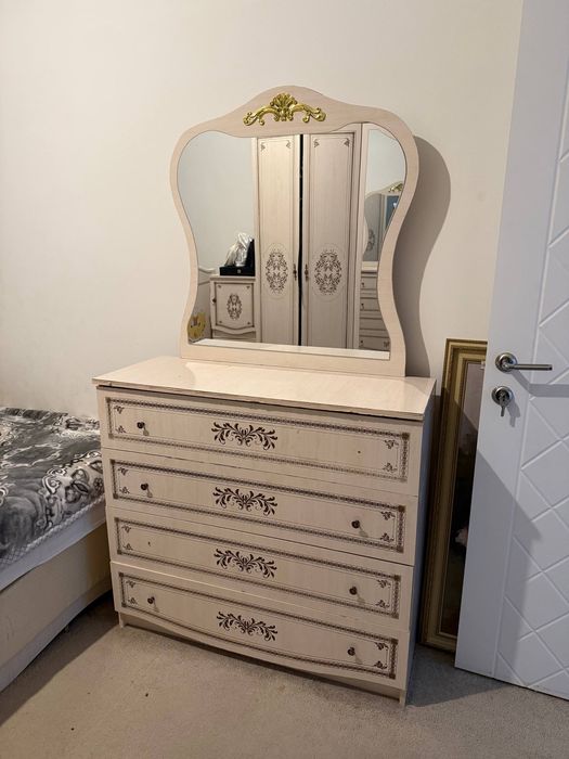 Шкаф полка сотилад