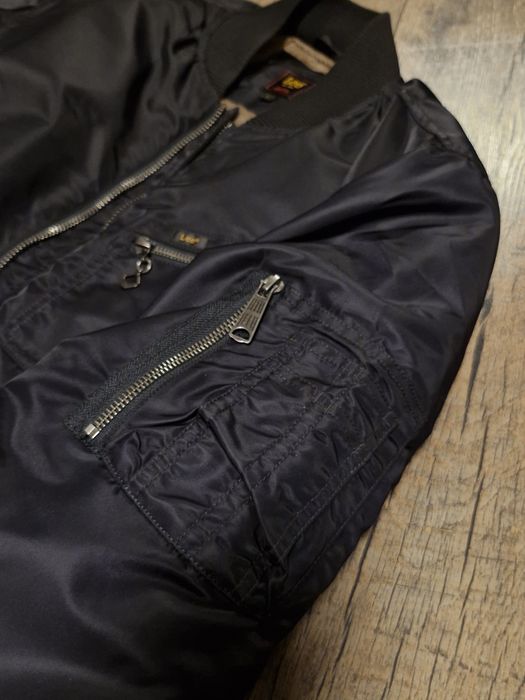 Яке тип bomber/бомбър Lee Модел:L87GOS01