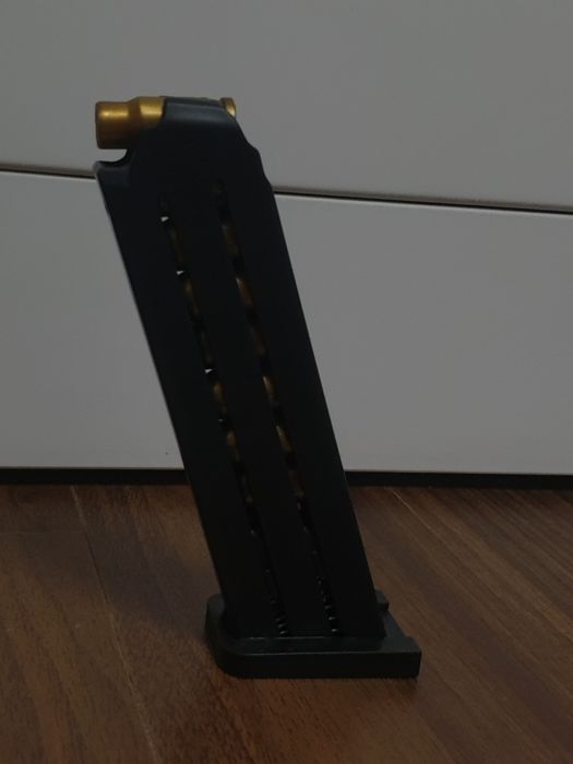 игрушечный glock, игрушечный пистолет