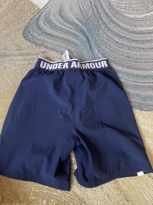 Under Armour : Нови размер S / Оригинал