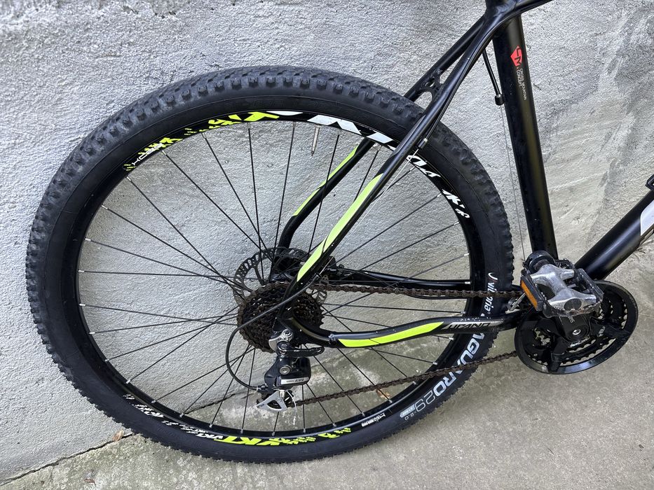Kross Level Montana 29” M/L, Shimano 3x9, frâne hidraulice, RST Blaze