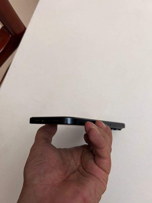 Продам айфон 15 про макс 256 gb