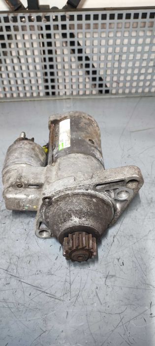 Electromotor volkswagen vw passat b6 break CAY cod 02Z911024H