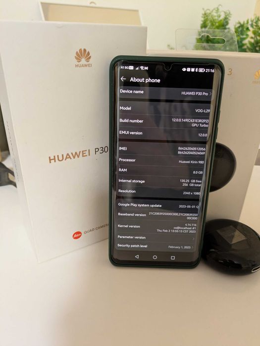 Huawei P30 Pro 8GB RAM / 256 ROM + Huawei Freebuds 3