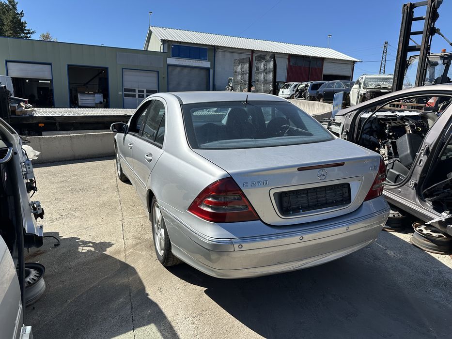 Mercedes C-klas W203 2.7 cdi НА ЧАСТИ
